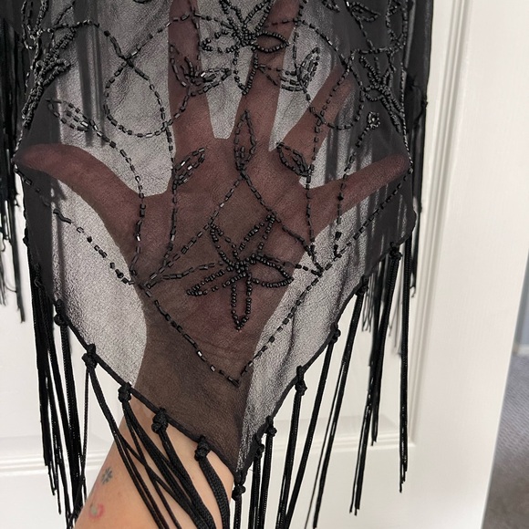 Women’s sheer wrap - Picture 4 of 6